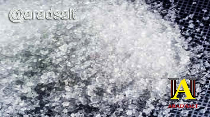 سنگ نمک خرد شده